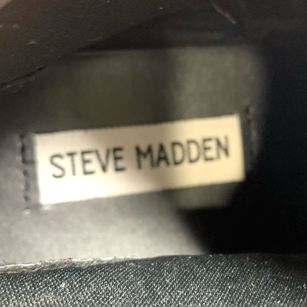 Steve Madden Reyna Suede Zip Detail Booties 8 Classic Moto Bohemian Minimalist - Picture 10 of 12